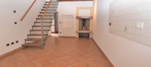 Дом с 4 комнатами в Верона, Италия № 276457 35