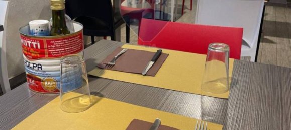 Propiedad comercial de 1 habitación en Dresano, Italy No. 108100 3