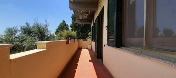 3غرفة شقة في Catanzaro, Italy رقم 71935 42