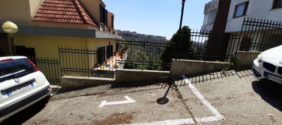 3غرفة شقة في Catanzaro, Italy رقم 71935 10