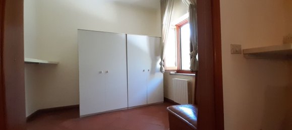 3غرفة شقة في Catanzaro, Italy رقم 71935 29