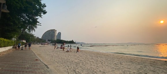 2 bedrooms Condo in Pattaya, Thailand No. 1219 27