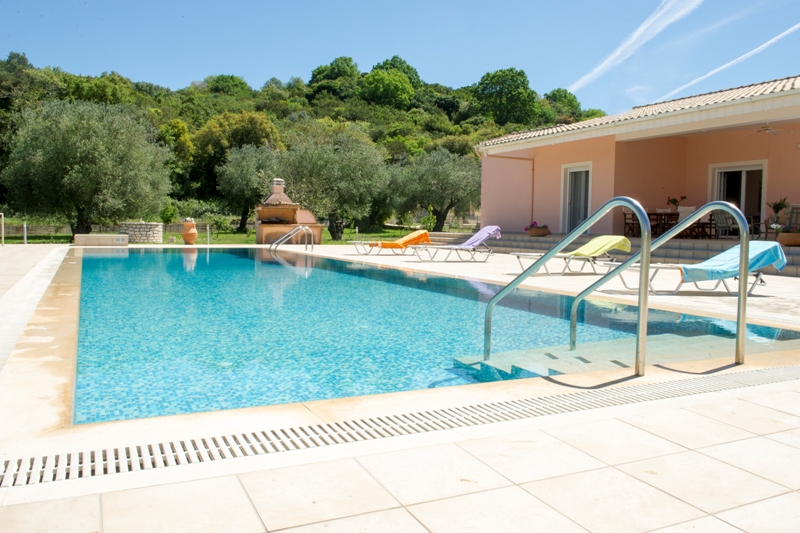 5 dormitorios villa en venta en Corfu, Central Corfu and Diapontian Islands, Corfu, Ionian Islands, Peloponnese, Western Greece and the Ionian, Greece № 7369