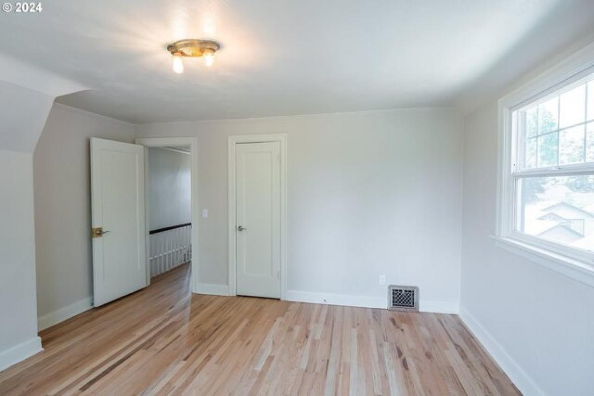 7 bedrooms House in Eugene, USA No. 390199