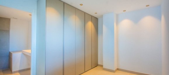 3 bedrooms Apartment in Marbella, Spain No. 147914 16