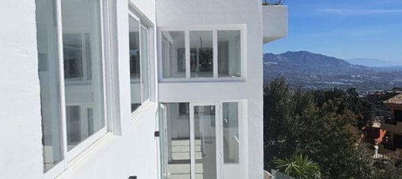 3 bedrooms Apartment in Marbella, Spain No. 147914 17