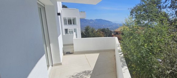 3 bedrooms Apartment in Marbella, Spain No. 147914 9