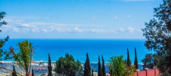 3 bedrooms Apartment in Marbella, Spain No. 147914 2