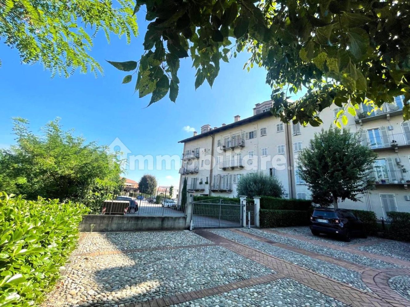 Apartamento de 3 dormitorios en Verzuolo, Italy No. 345877