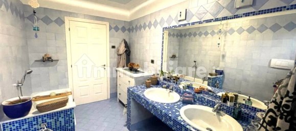 Apartamento de 3 dormitorios en Verzuolo, Italy No. 345877 26