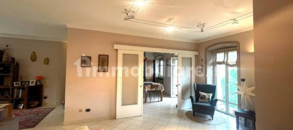 Apartamento de 3 dormitorios en Verzuolo, Italy No. 345877 7
