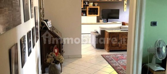 Apartamento de 3 dormitorios en Verzuolo, Italy No. 345877 17