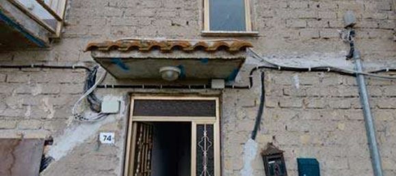 6 rooms Apartment in Cisterna di Latina, Italy No. 288675 2