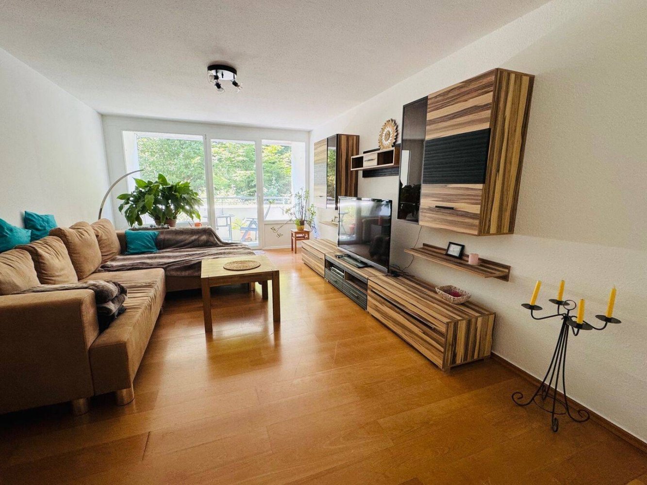 3-salle Appartement à Main-Taunus, Germany No. 328630