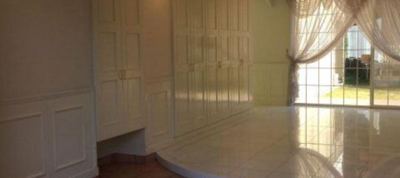 Studio in Fukuoka, Japan No. 809 2