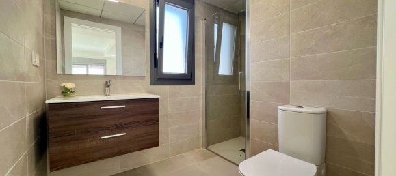 3 bedrooms Apartment in Alicante, Spain No. 289979 27