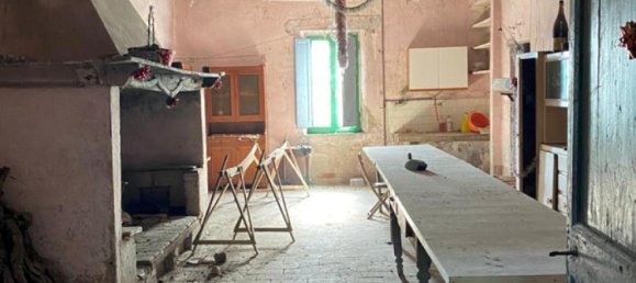 Дом с 5 спальнями в Кастильоне дель Лаго, Италия № 305 2