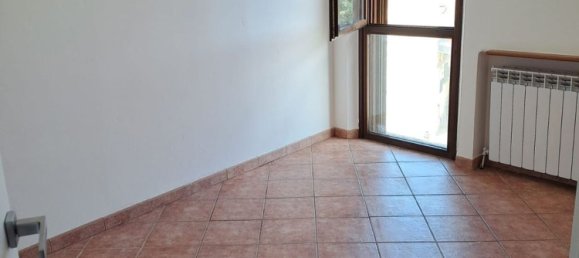 3 bedrooms House in Garlasco, Italy No. 360885 17