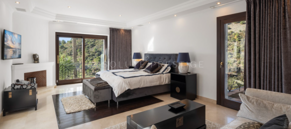 7 bedrooms House in La Quinta, Spain No. 40509 15