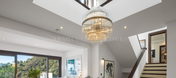 7 bedrooms House in La Quinta, Spain No. 40509 31