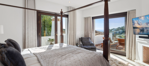 7 bedrooms House in La Quinta, Spain No. 40509 21