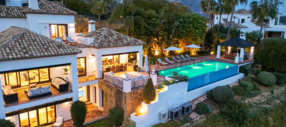 7 bedrooms House in La Quinta, Spain No. 40509 13