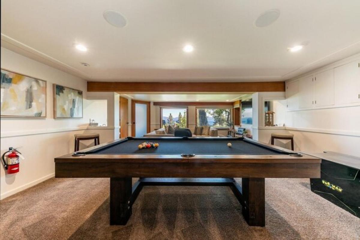 7 bedrooms House in Carnelian Bay, USA No. 406644