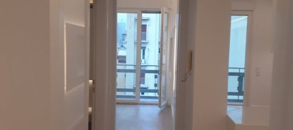 Apartamento de 3 divisões em Athens, Greece N.º 3304 11