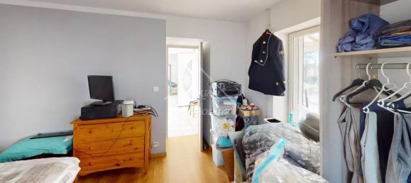 Casa de 3 dormitorios en Etroussat, France No. 44231 19