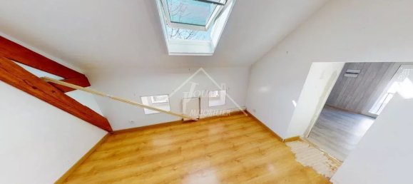 Casa de 3 dormitorios en Etroussat, France No. 44231 27