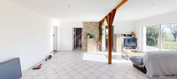 Casa de 3 dormitorios en Etroussat, France No. 44231 17