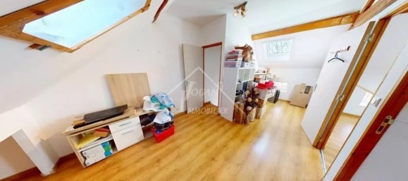 Casa de 3 dormitorios en Etroussat, France No. 44231 25