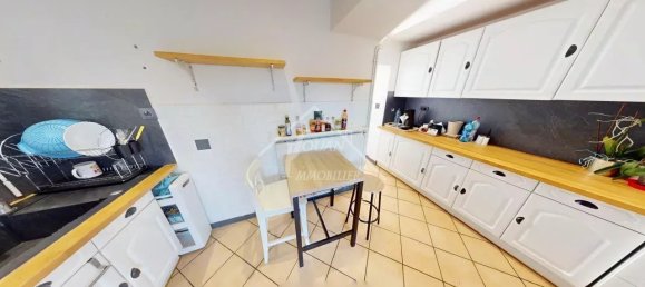 Casa de 3 dormitorios en Etroussat, France No. 44231 5