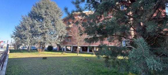 4 rooms Apartment in Vinovo, Italy No. 29903 28
