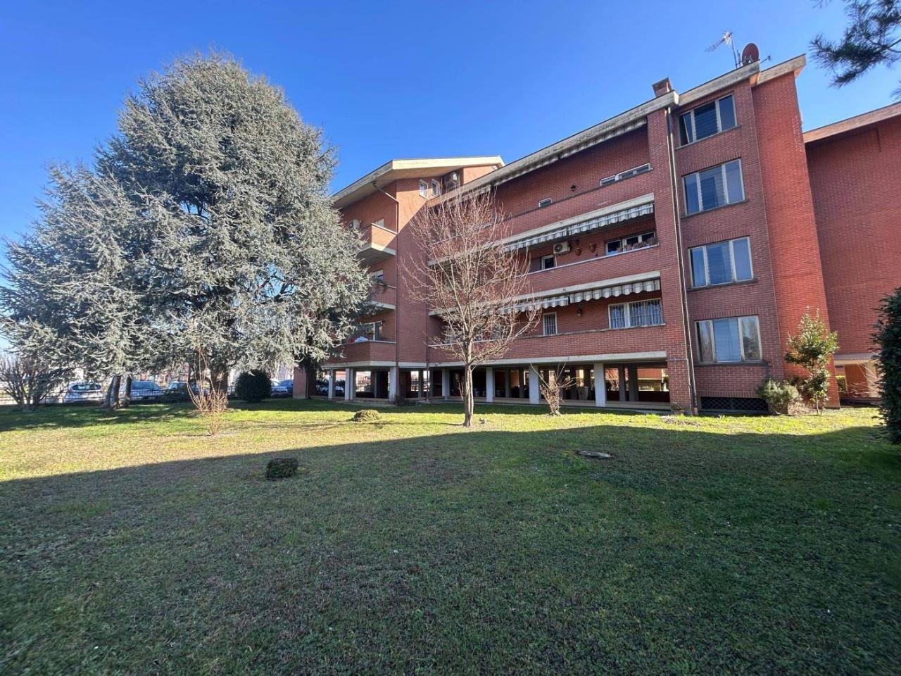 4 rooms Apartment in Vinovo, Italy No. 29903
