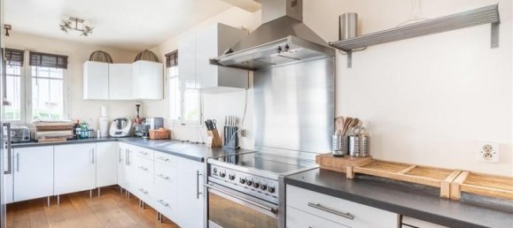 5 bedrooms Villa in Montesson, France No. 348842 2