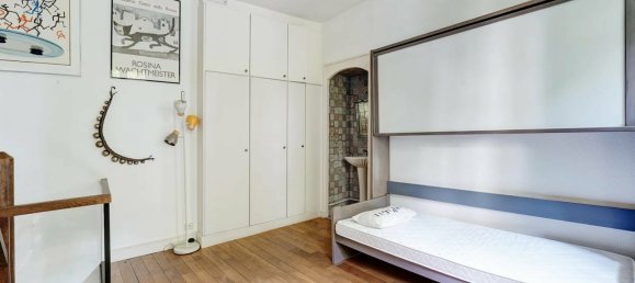 2 bedrooms Apartment in Paris, France No. 336967 12