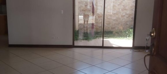 Дом с 3 спальнями в Санто-Доминго, Коста-Рика № 1140 2