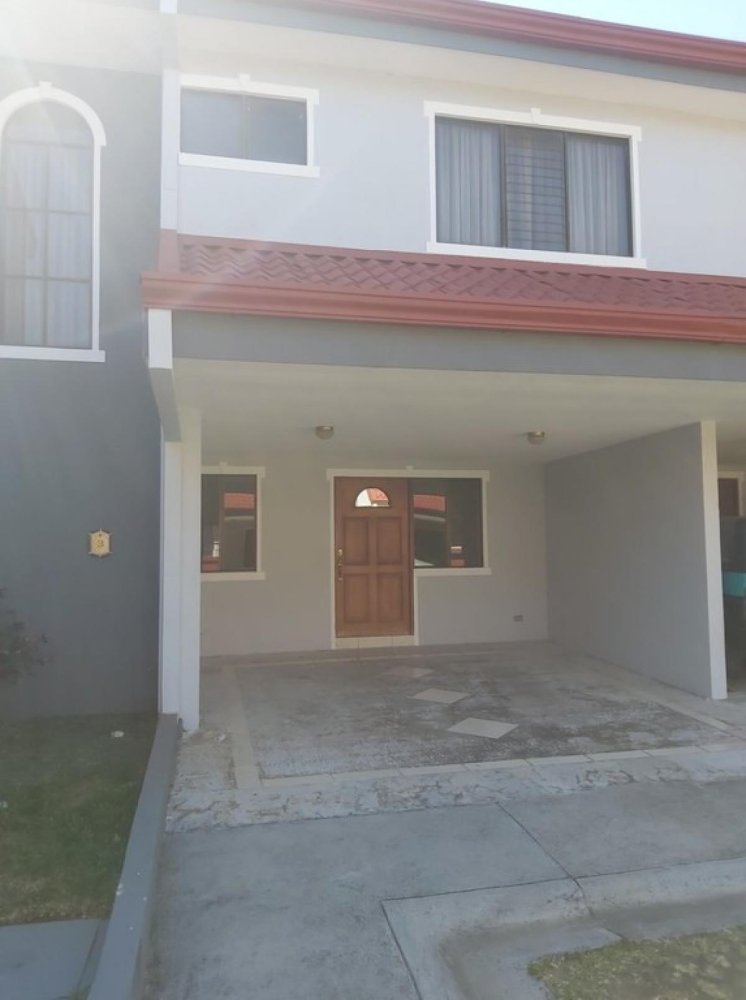 Дом с 3 спальнями в Санто-Доминго, Коста-Рика № 1140