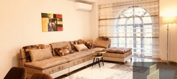Apartamento de 3 dormitorios en Baku, Azerbaijan No. 1765 5