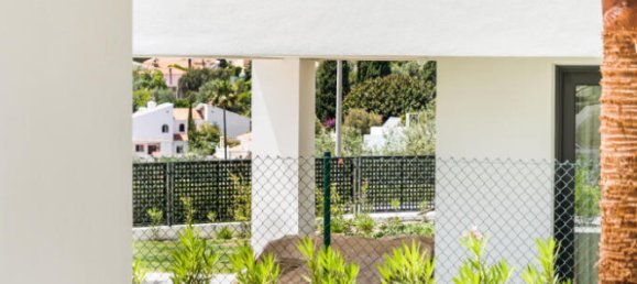 6 bedrooms Villa in Marbella, Spain No. 106220 40