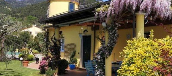 5 bedrooms Villa in Montignoso, Italy No. 237335 7