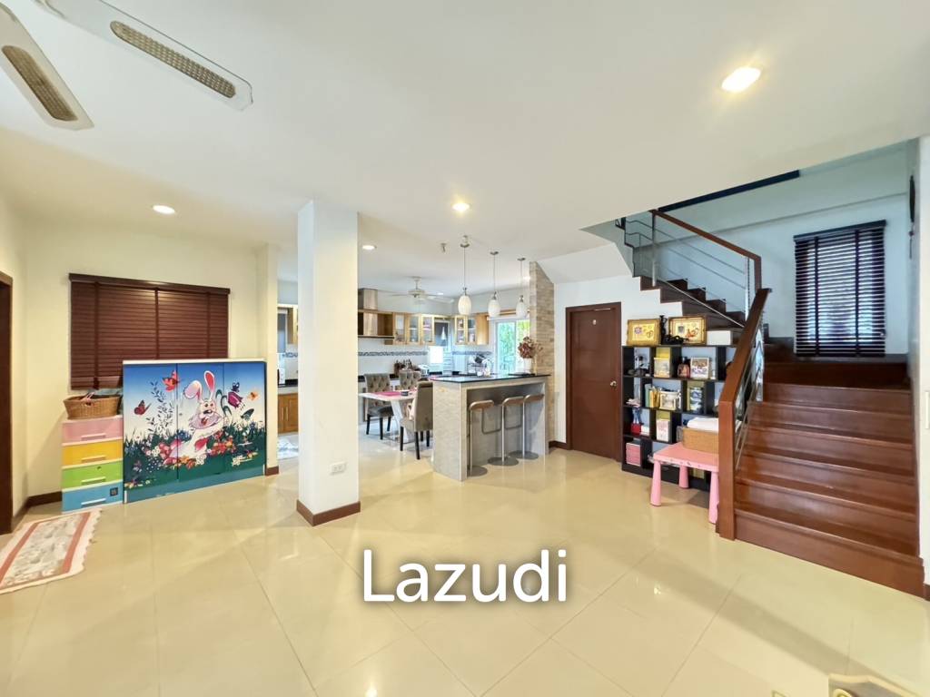 4 bedrooms Cafe / restaurant in Pattaya, Thailand No. 23449