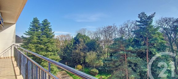 Квартира с 3 спальнями в Тур, Франция № 70367 4