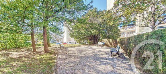 Квартира с 3 спальнями в Тур, Франция № 70367 11