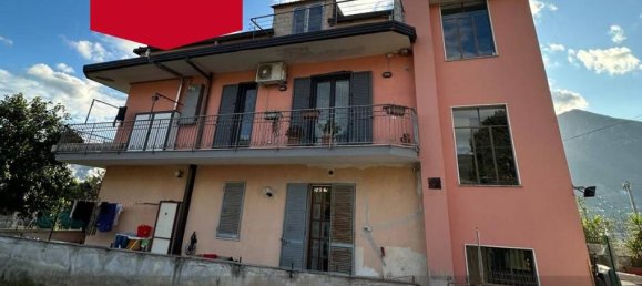 2 bedrooms Apartment in Cava de' Tirreni, Italy No. 8055 7