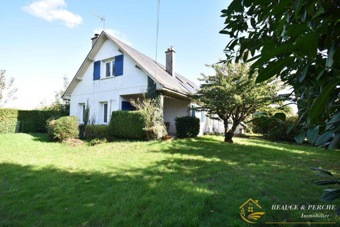 4 Schlafzimmer Haus in Illiers-Combray, France, Nr. 55978