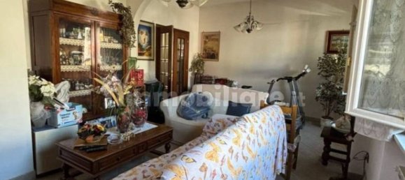 2 bedrooms Villa in Pisa, Italy No. 64129 33