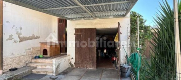 2 bedrooms Villa in Pisa, Italy No. 64129 13