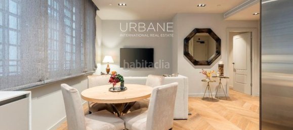 2 Schlafzimmer Wohnung in Ciutat Vella, Spain, Nr. 103365 2